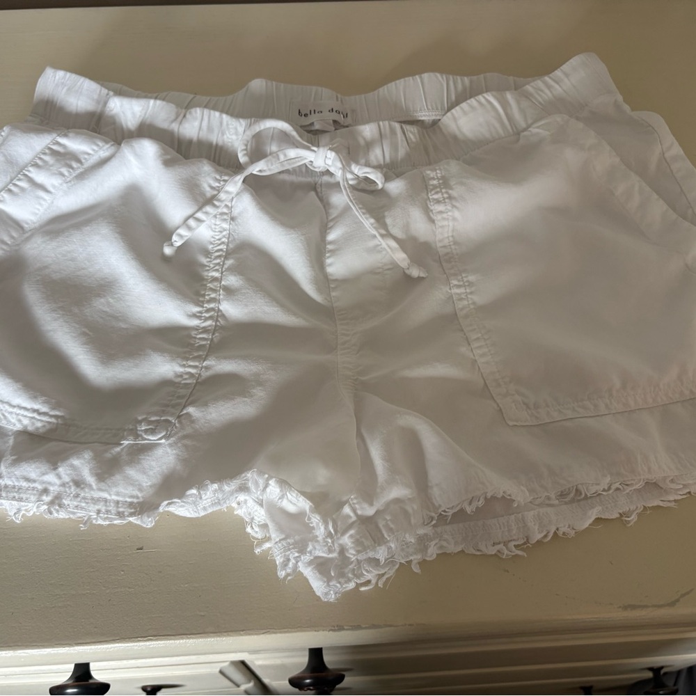 Bella Dahl White High-Waist Drawstring Shorts with Frayed Hem